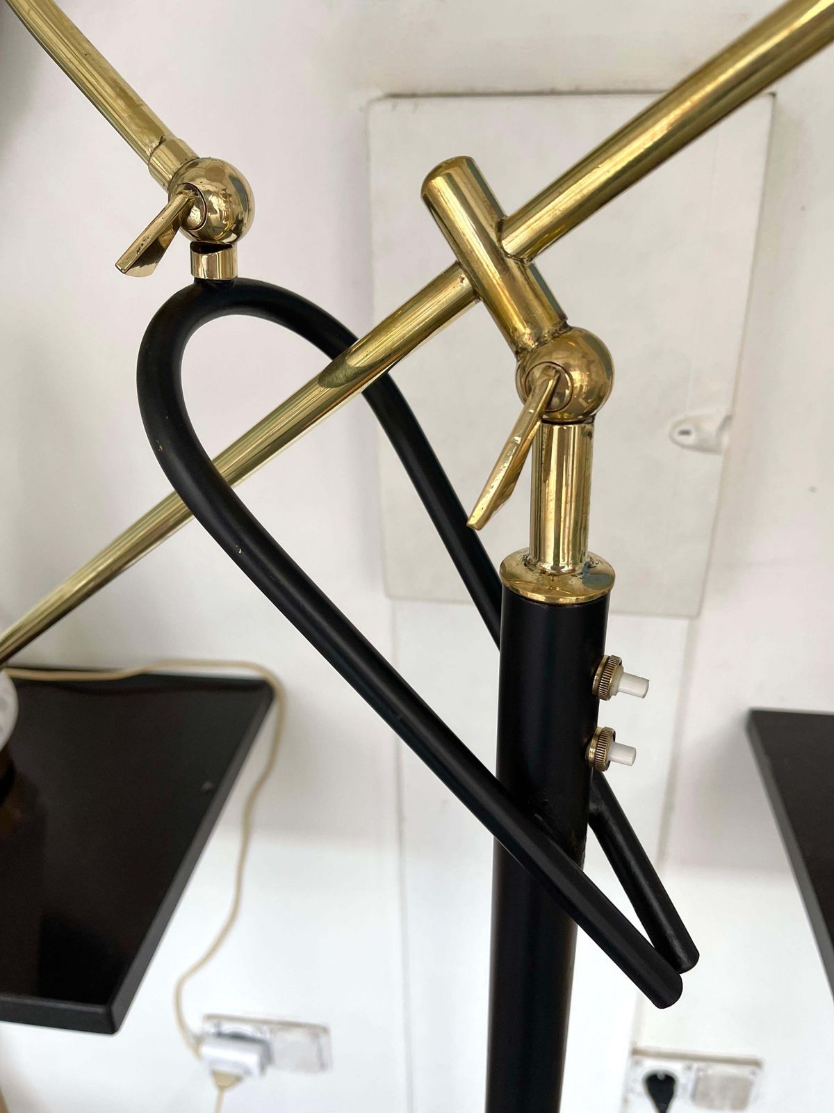photo furniture Mid Century Modern  Reading Floor Lamp Brass Lacquered Metal, Italy, 1950s