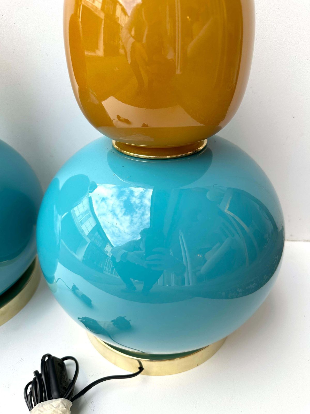 photo vinterior Contemporary Pair Of Brass And Colored Bulb Murano Glass Lamps, Italy
