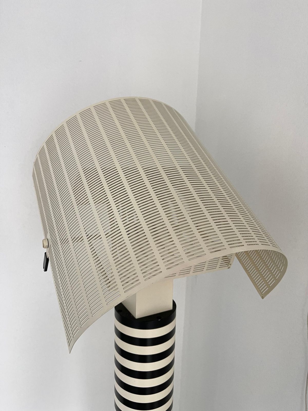 photo vintage Floor Lamp Shogun By Mario Botta For Artemide. Italy, 1980s