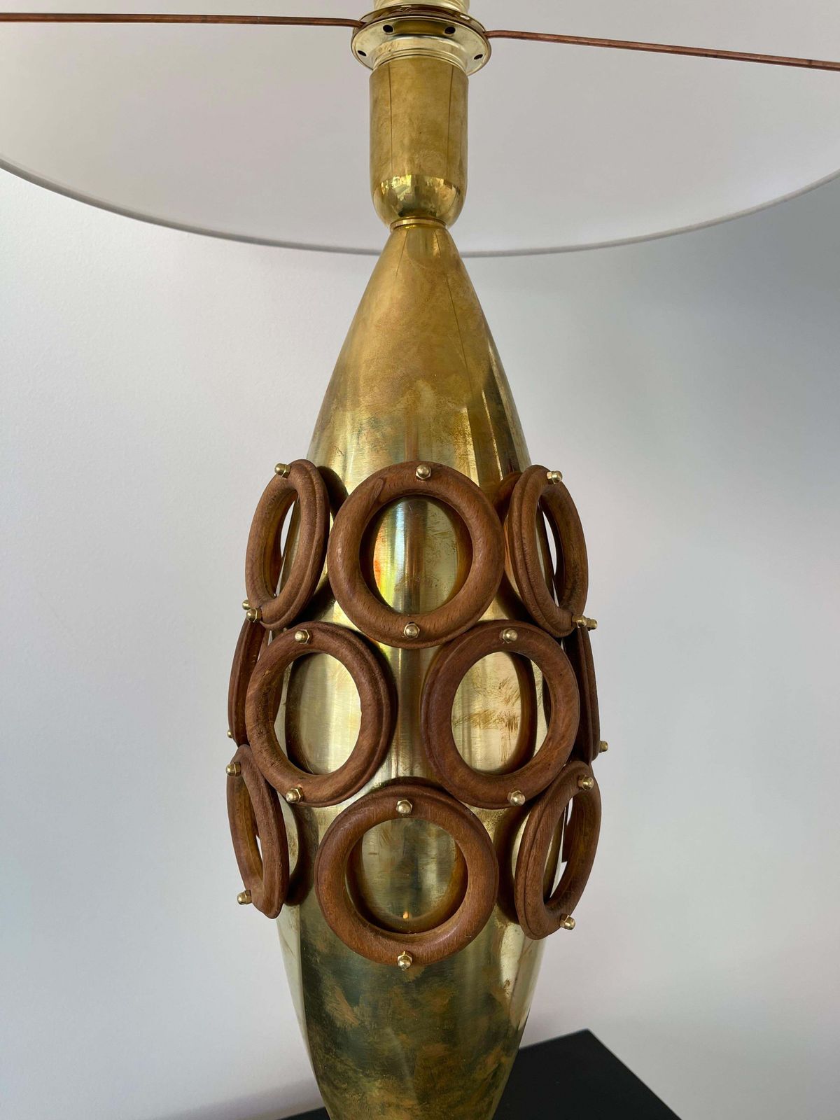 Contemporary Pair Of Brass And Wood Rings Lamps, Italy photo for sale