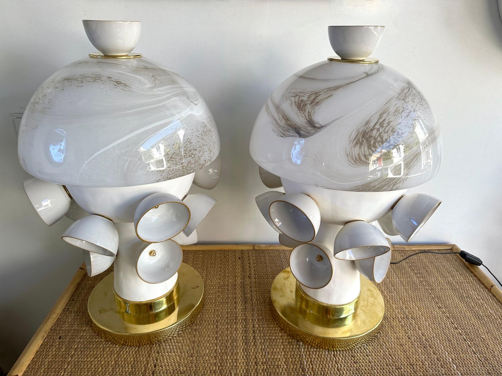 photo vinterior Contemporary Pair Of Brass Murano Glass And Ceramic Mushroom Lamps, Italy