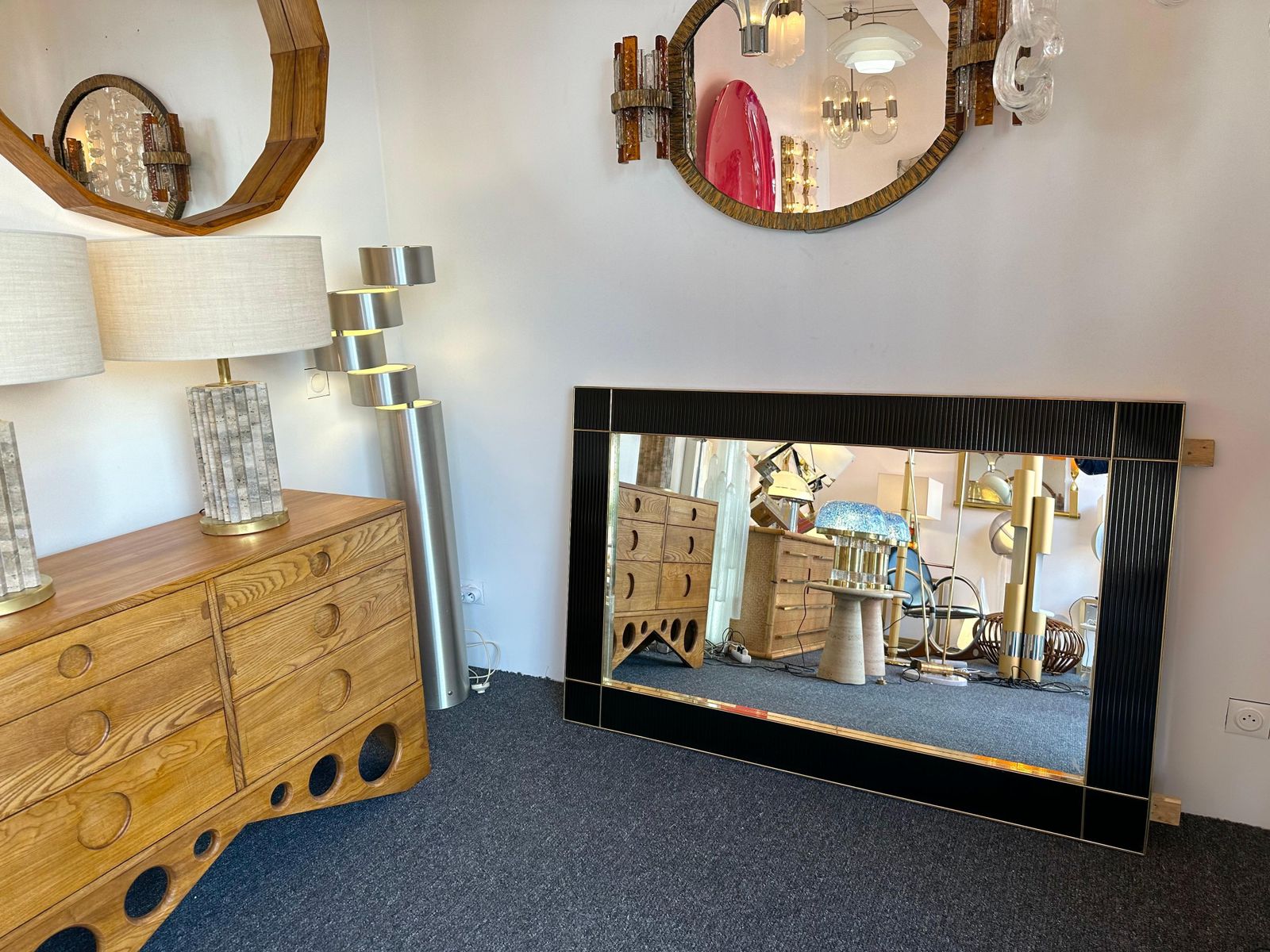 photo vinterior Large Contemporary Brass And Black Fluted Murano Glass  Mirror, Italy