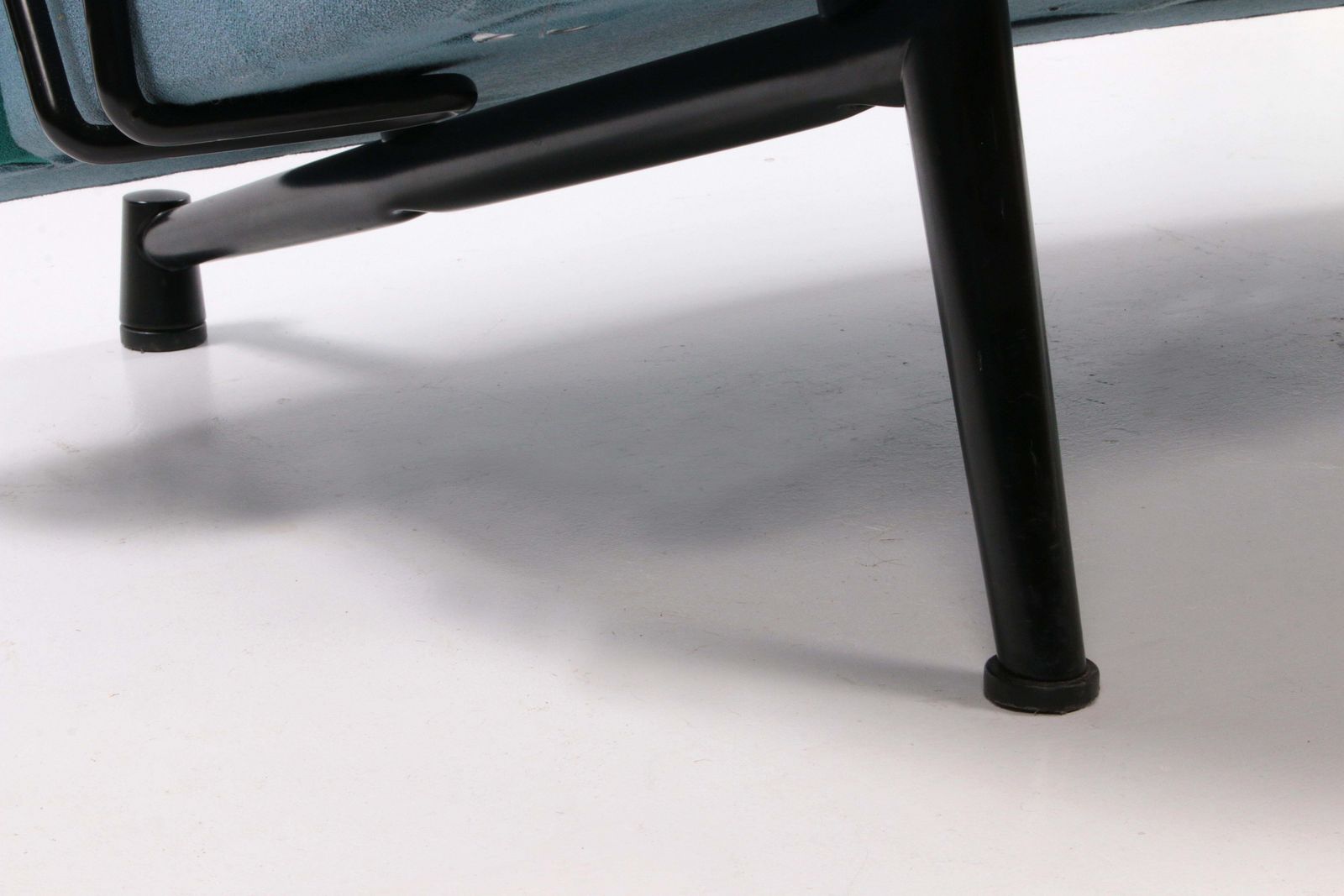 photo for sale Memphis Bench By Johannes Foersom & Peter Hiort Lorenzen, 1980