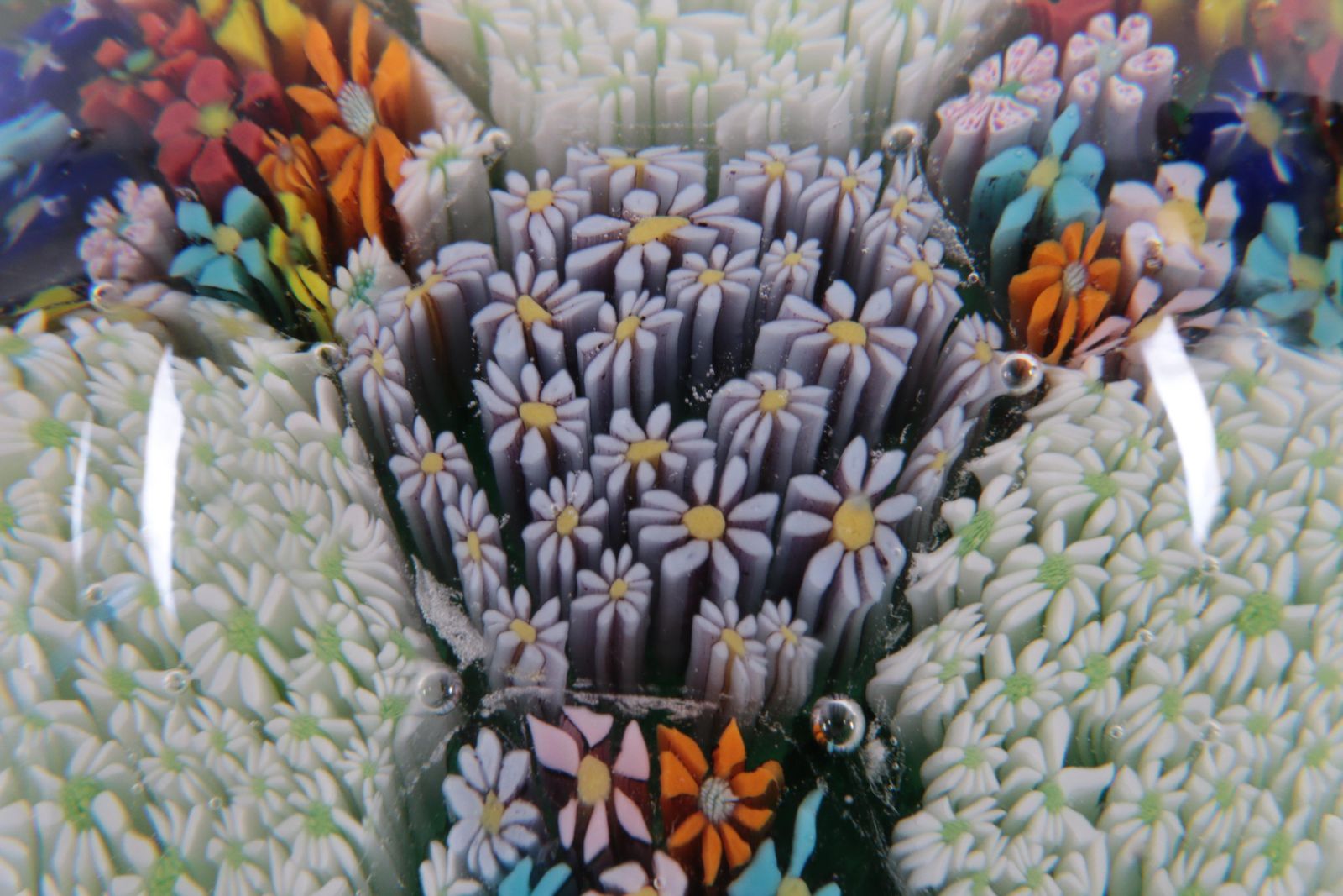 Paperweight Murano Milie Fleur, 1960 photo vinterior