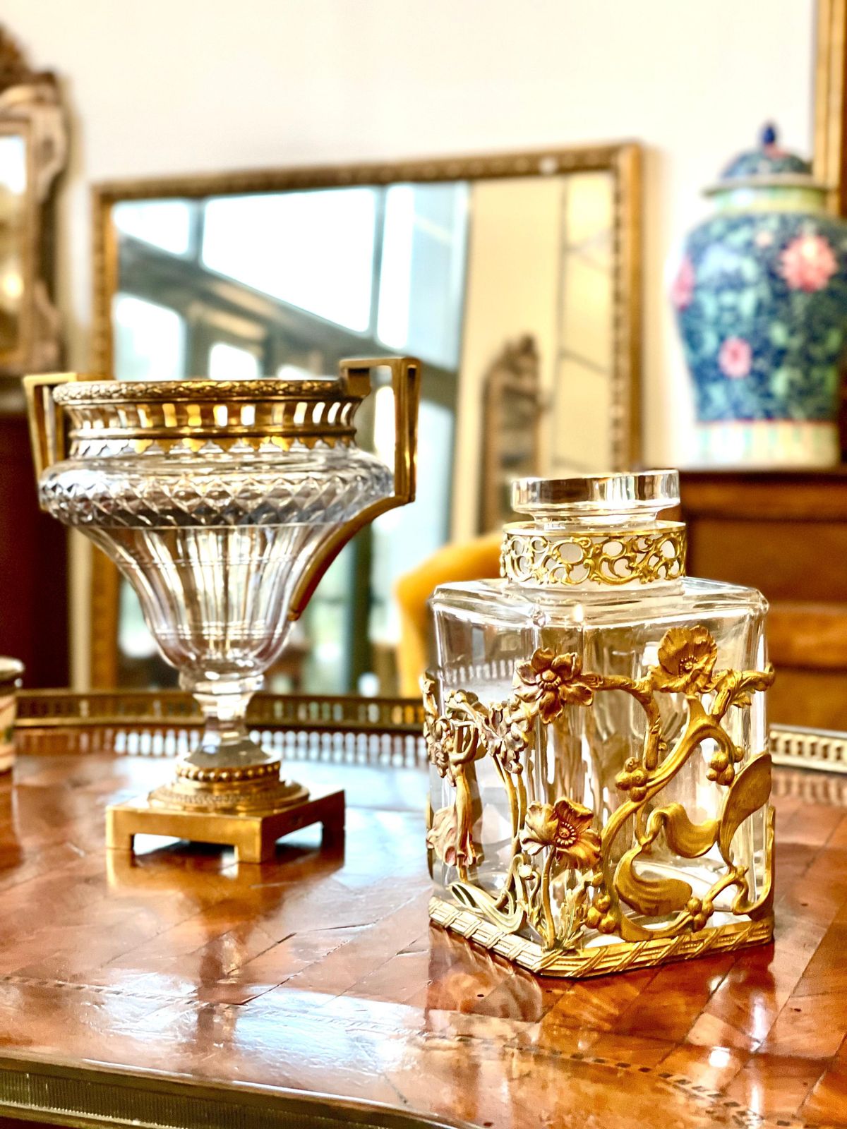 Crystal And Gilt Bronze Vase By Boin Taburet photo 1044.0