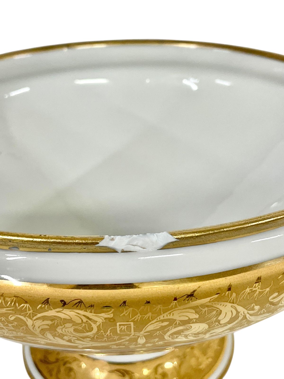 Large Gold Porcelain Tureen And Gold Platter By Camille Le Tallec photo vinterior