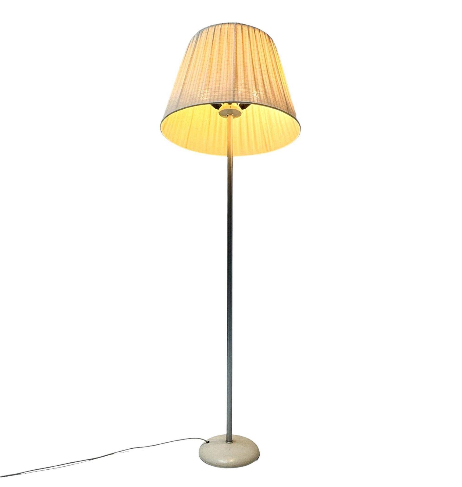 Art Deco Modernist 6004 Or 640b Floor Lamp By W.H. Gispen For Gispen, 1935 photo for sale