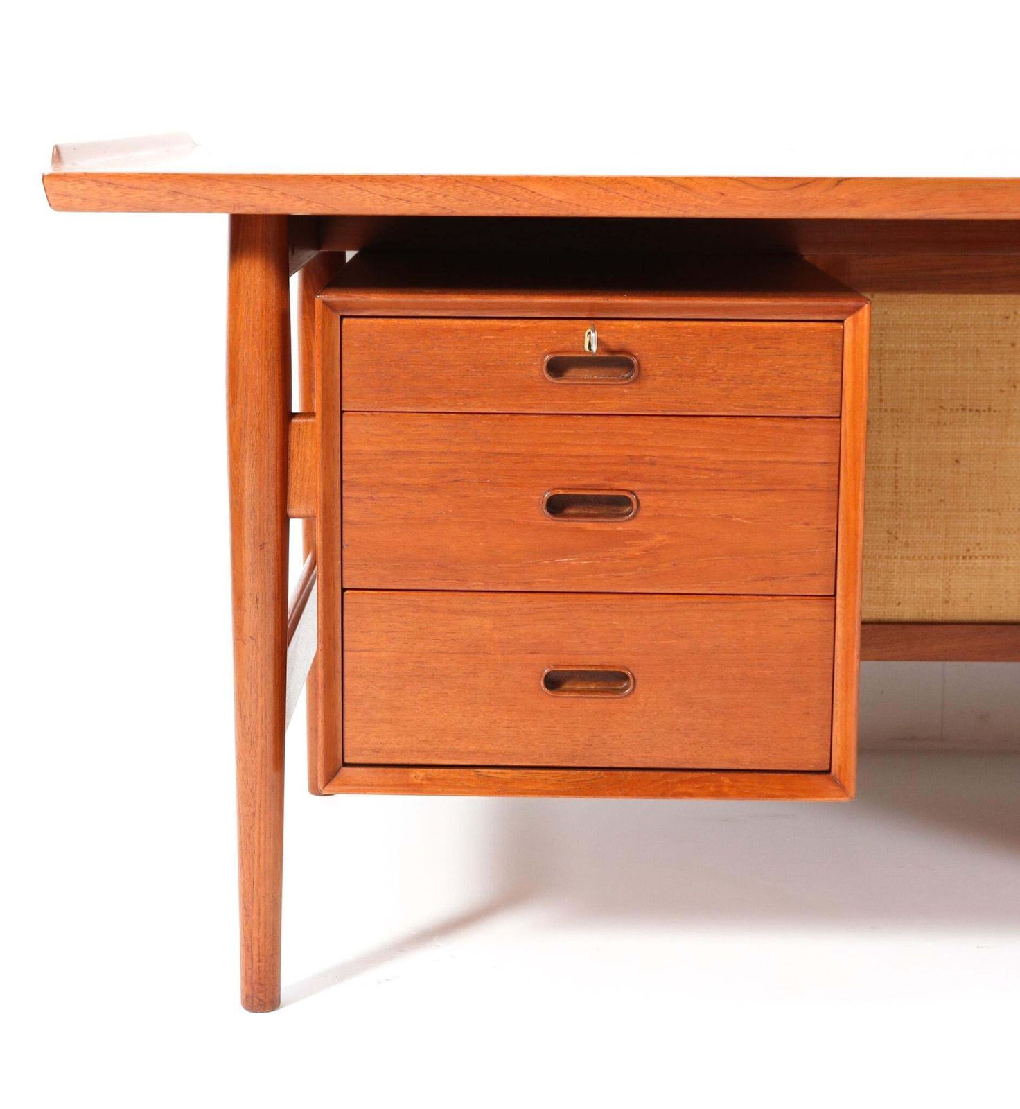 photo buy Mid Century Modern Executive Desk 207 By Arne Vodder For Sibast, 1960s