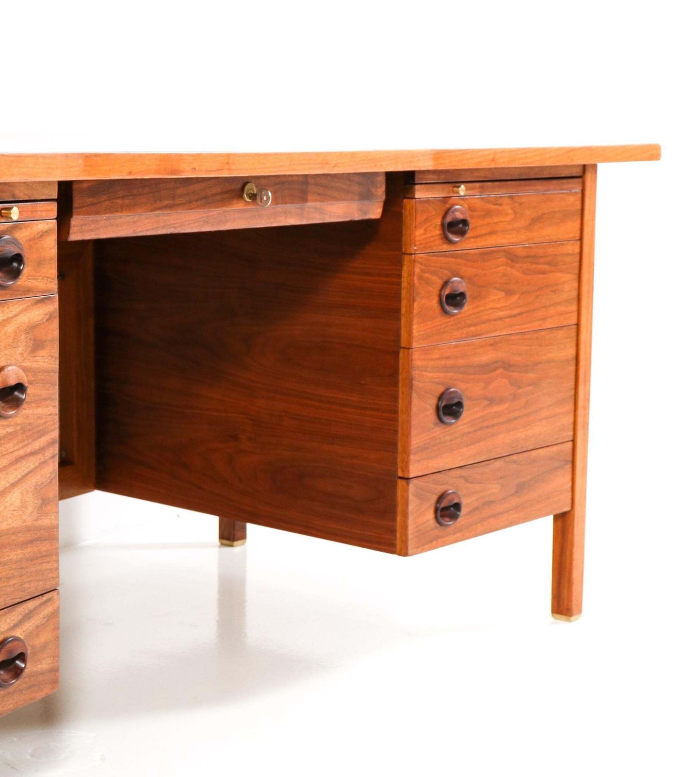 3446.0 Mid Century Modern Walnut Executive Desk By Edward Wormley For Dunbar, 1950s photo