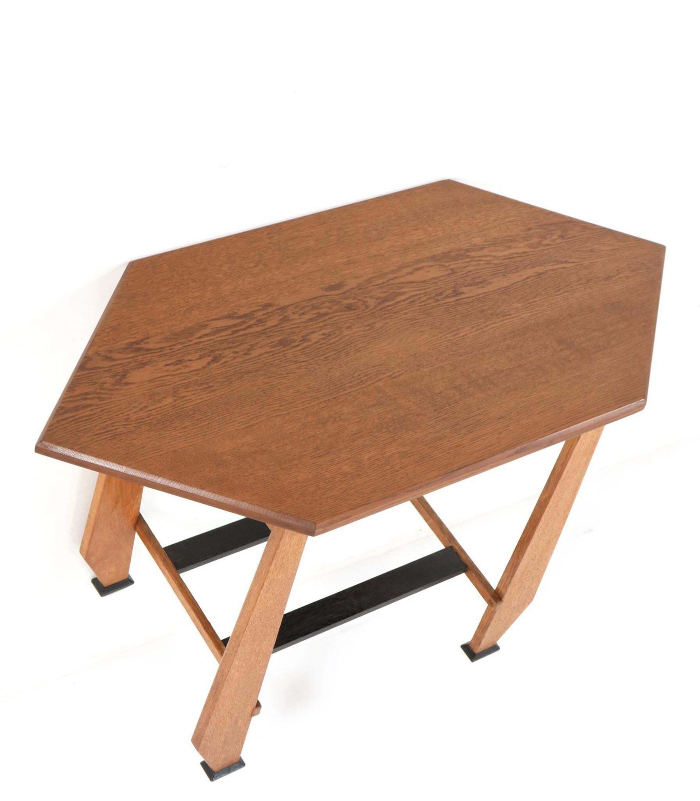 Oak Art Deco Amsterdamse School Tea Table By Jac. Van Den Bosch, 1920s photo vinterior