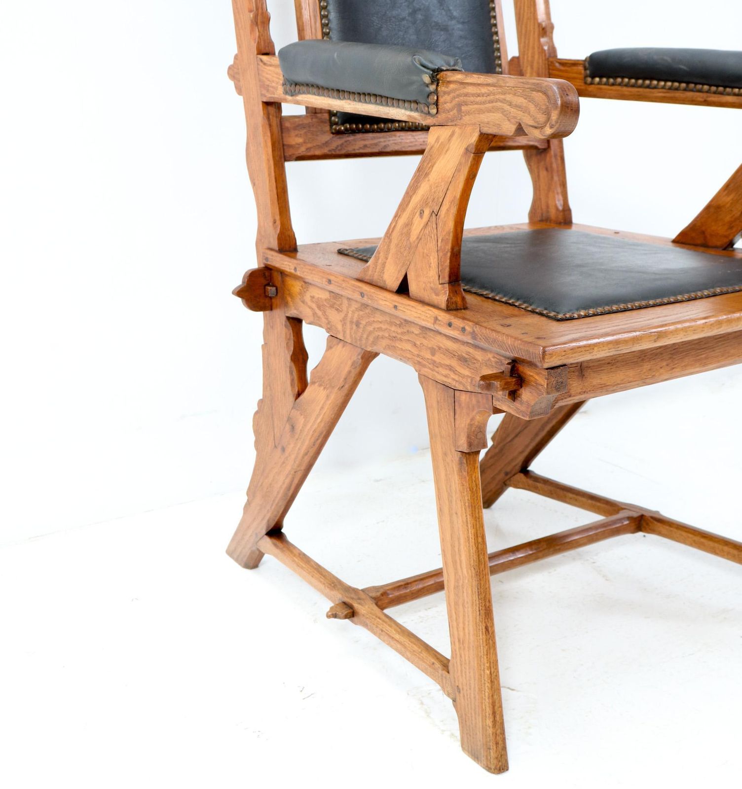 Oak Arts & Crafts Art Nouveau High Back Armchair By H.P. Berlage, 1900s photo buy