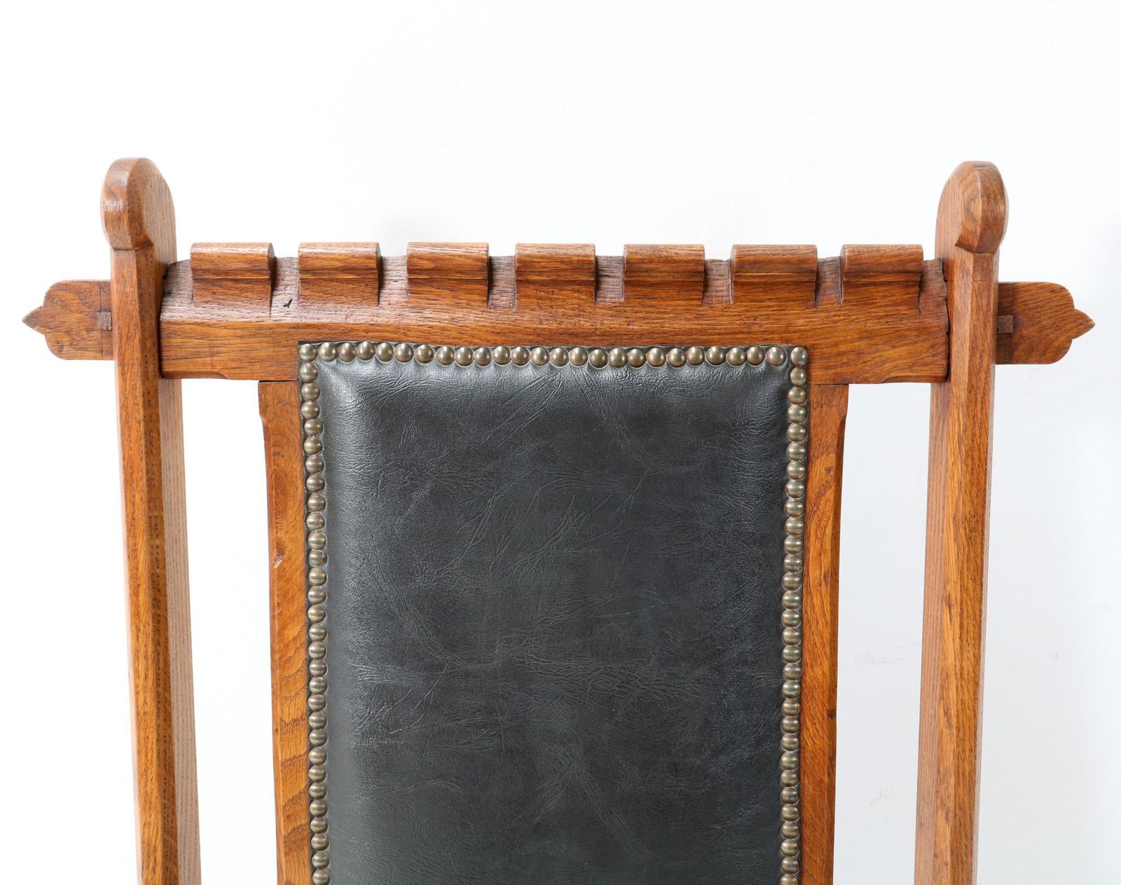 Oak Arts & Crafts Art Nouveau High Back Armchair By H.P. Berlage, 1900s photo vintage