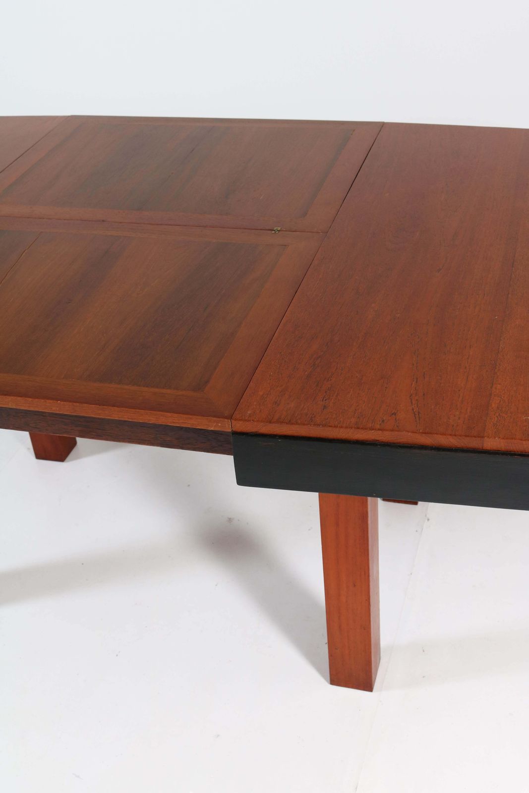 Teak Art Deco Haagse School Extendable Table By Toko V/D Pol Semarang, 1920s photo Furniture