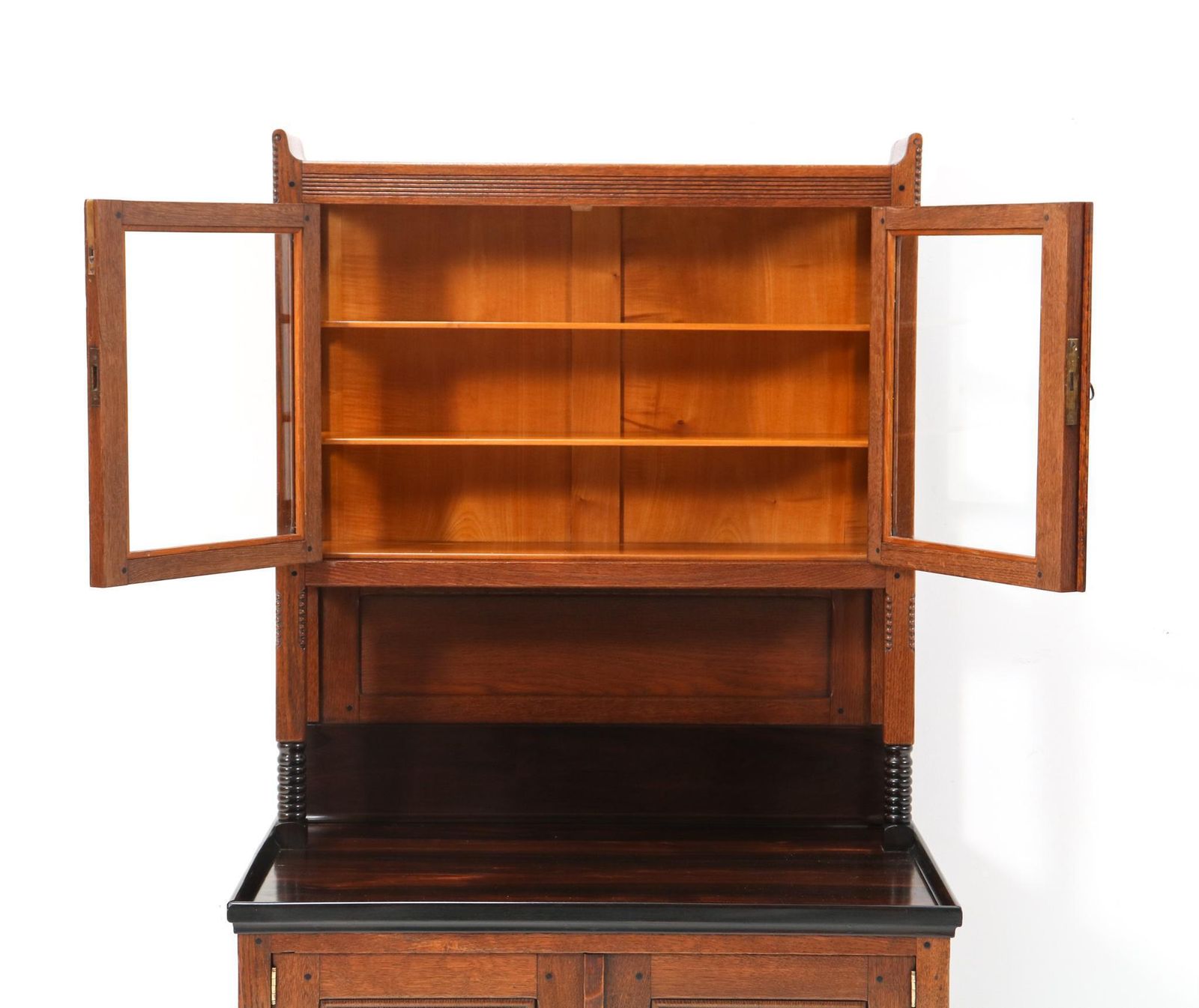 photo vintage Oak Art Nouveau Arts & Crafts Cupboard By Jac. Van Den Bosch For 'T Binnenhuis
