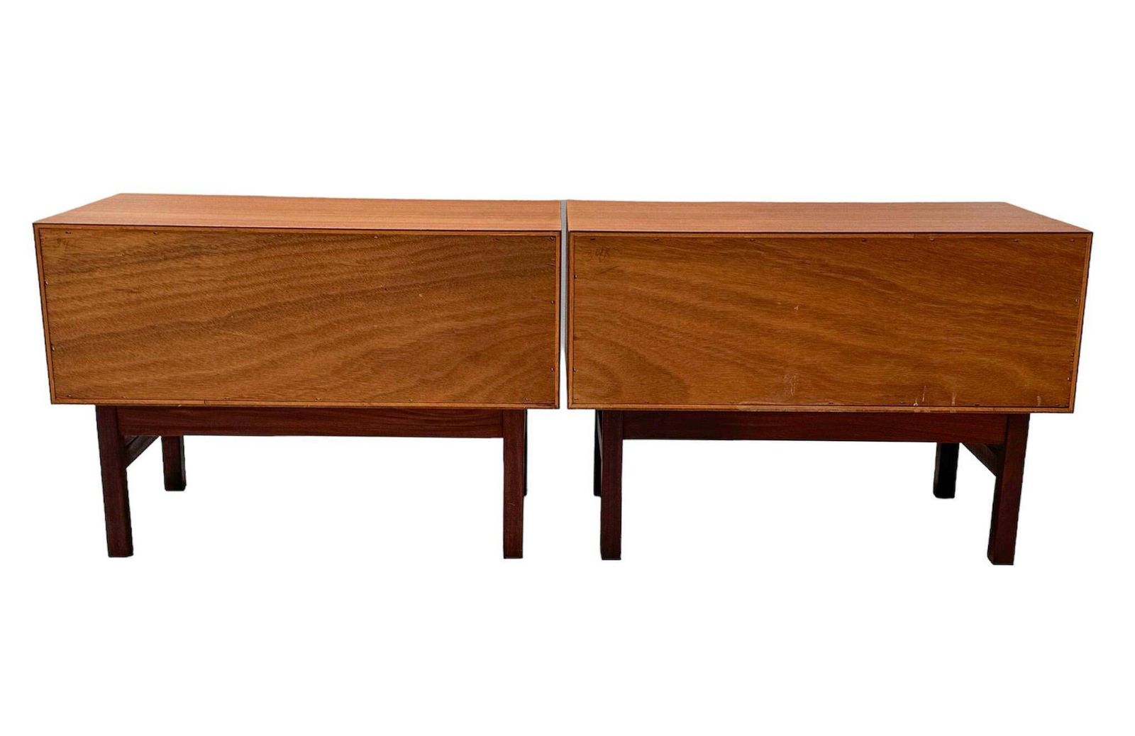 840.0 Pair Of Mid Century Modern Nightstands Or Bedside Tables, 1970s photo