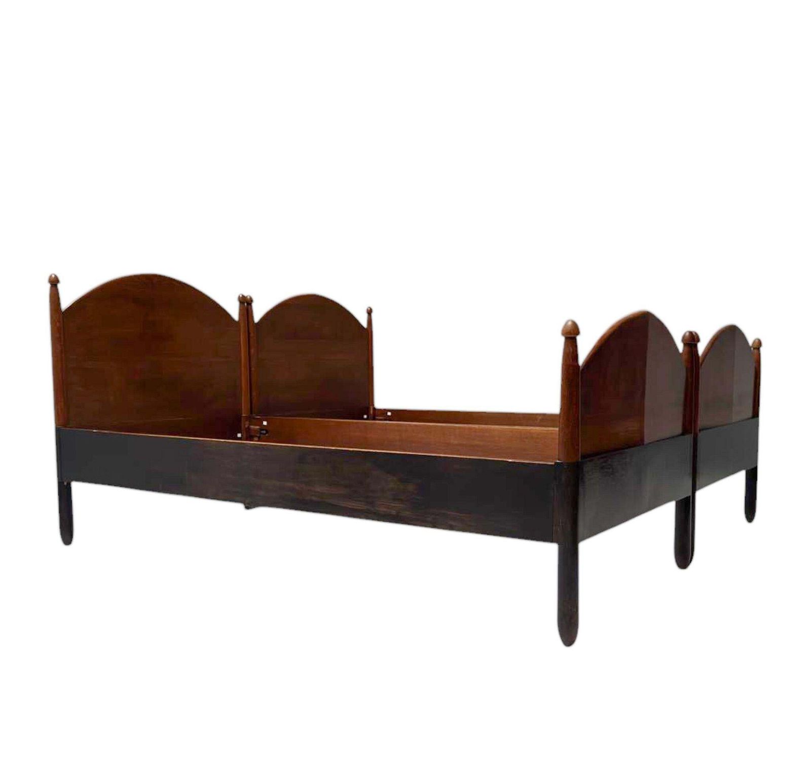Willem Penaat Art Deco Amsterdamse School Twin Beds For Metz & Co., 1920s photo vinterior