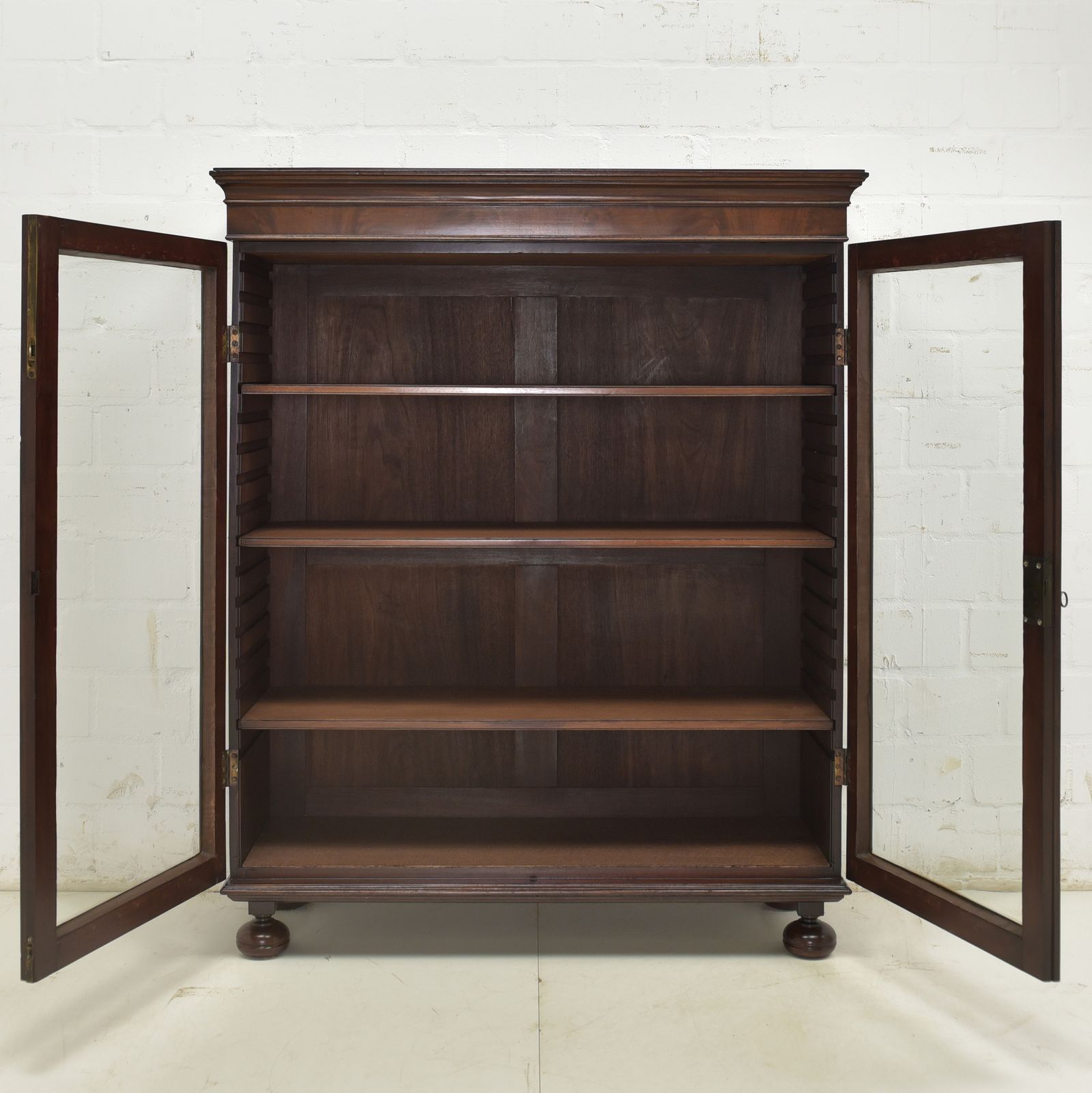Antique! Small Display Cabinet Restored Mahogany England Circa 1900 photo for sale