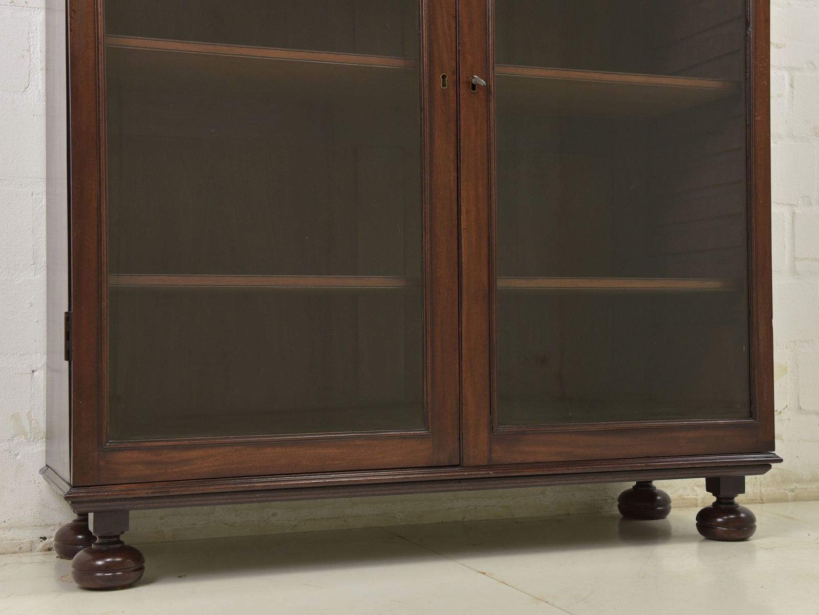 photo for sale Antique! Small Display Cabinet Restored Mahogany England Circa 1900
