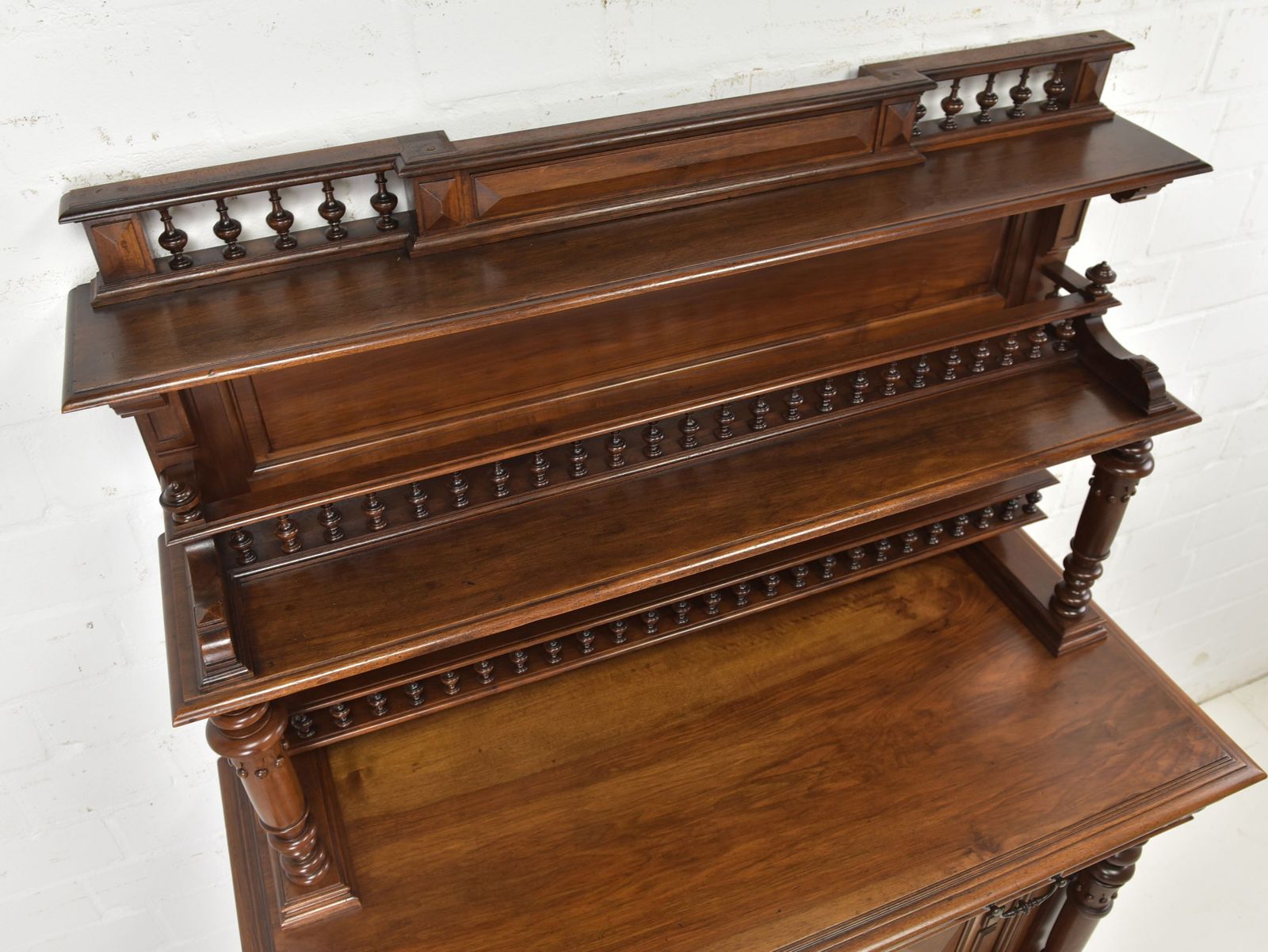 Antique! Restored Walnut Sideboard, Gründerzeit Buffet Cabinet, Credenza photo vinterior
