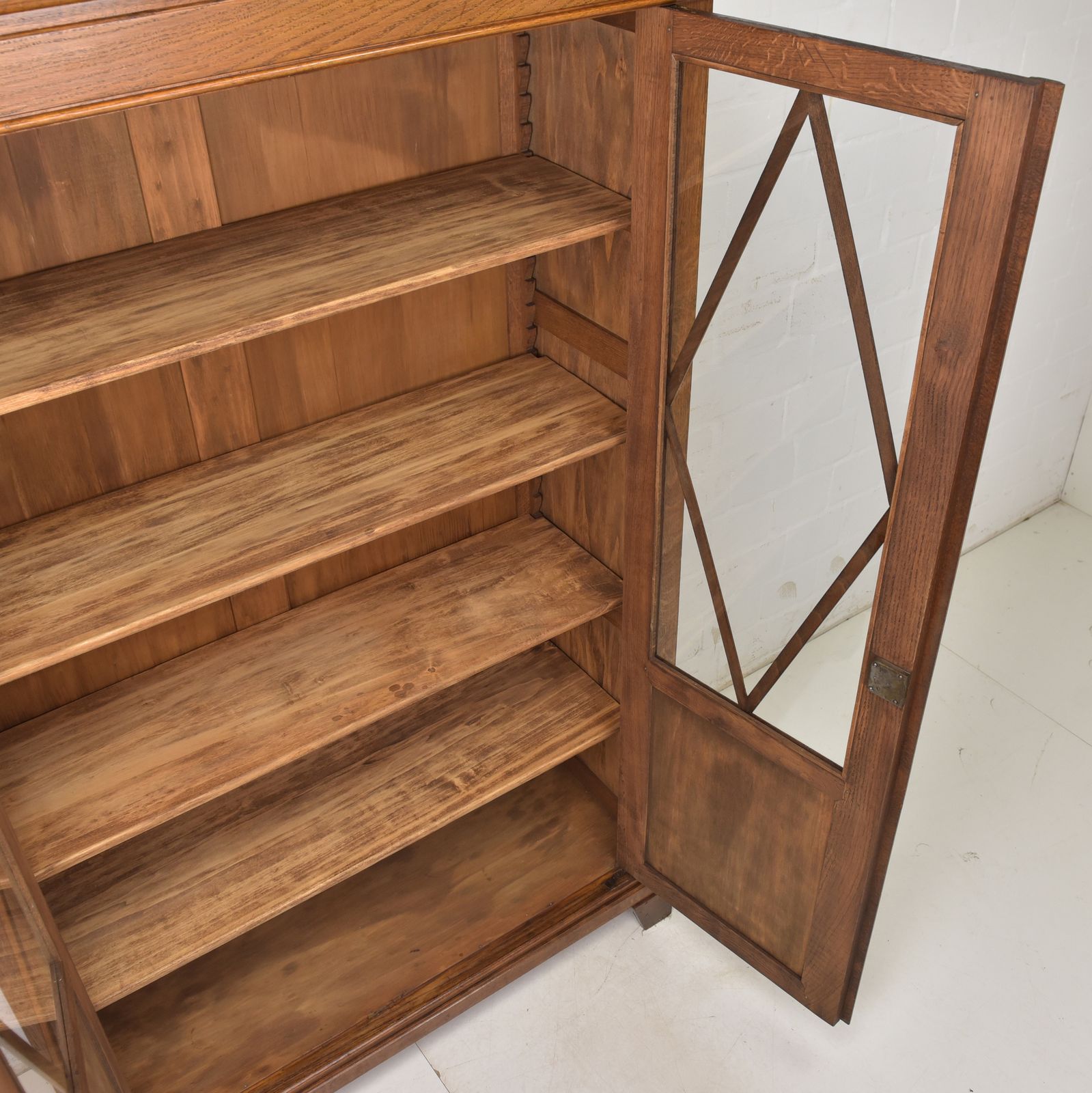 Antique! Bookcase Restored Art Deco / Bauhaus 1930 Oak Display Cabinet photo 1354.0