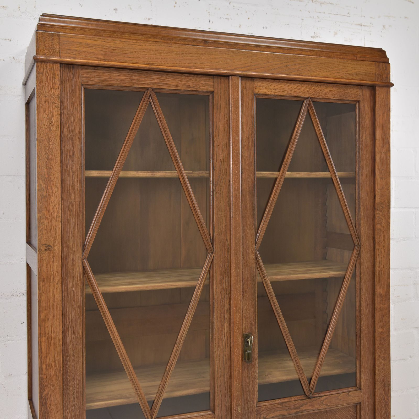 photo furniture Antique! Bookcase Restored Art Deco / Bauhaus 1930 Oak Display Cabinet