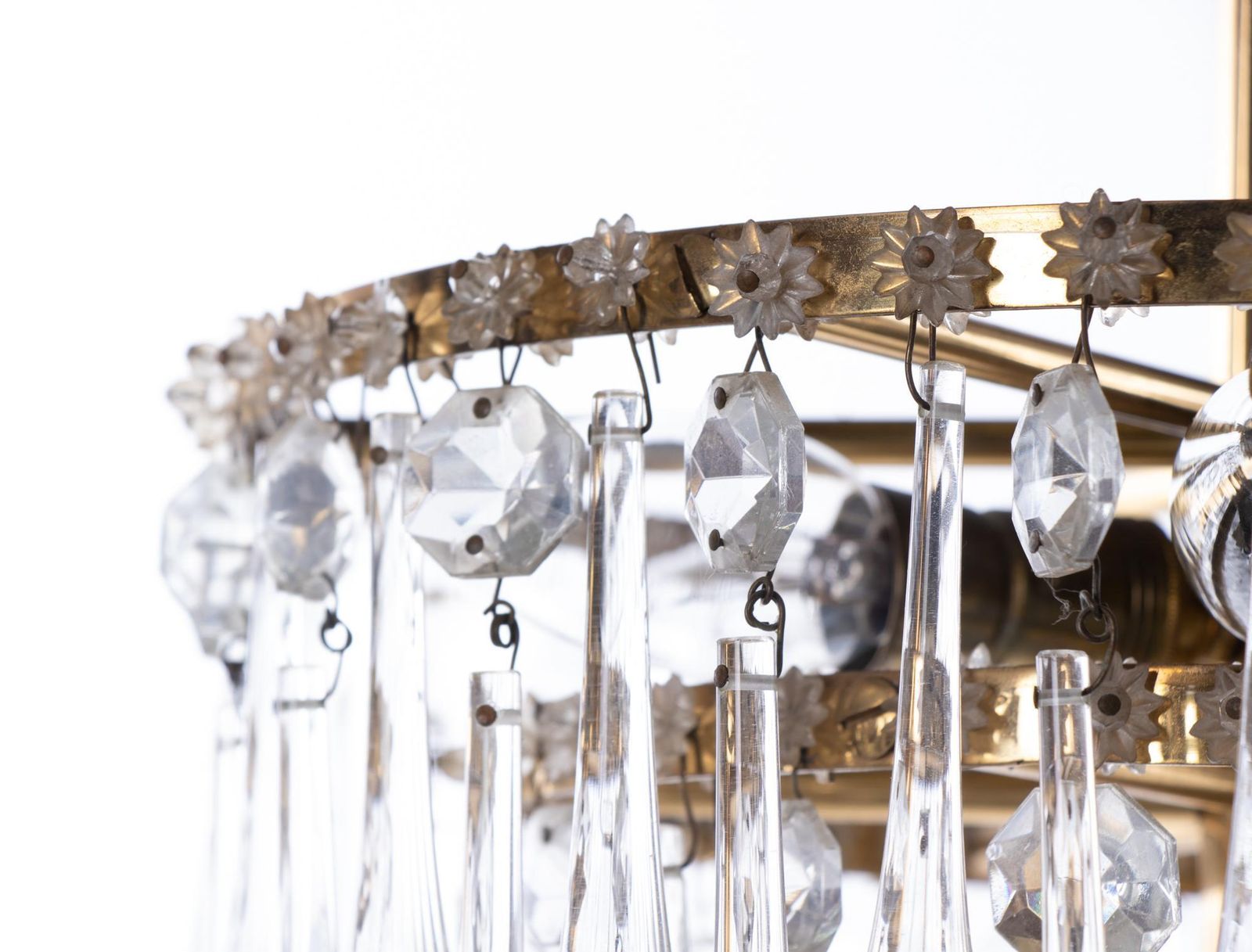 Vintage Teardrop Chandelier Crystal Glass & Brass, 1960s photo vinterior