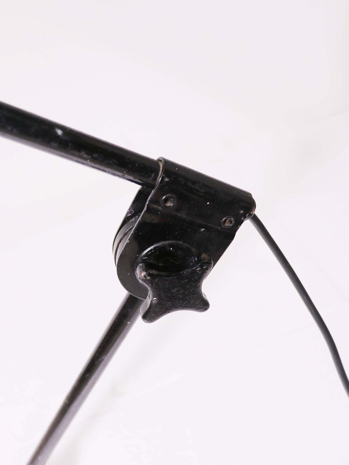 photo furniture Vintage Industrial Adjustable Articulated Telescopic Task Lamp