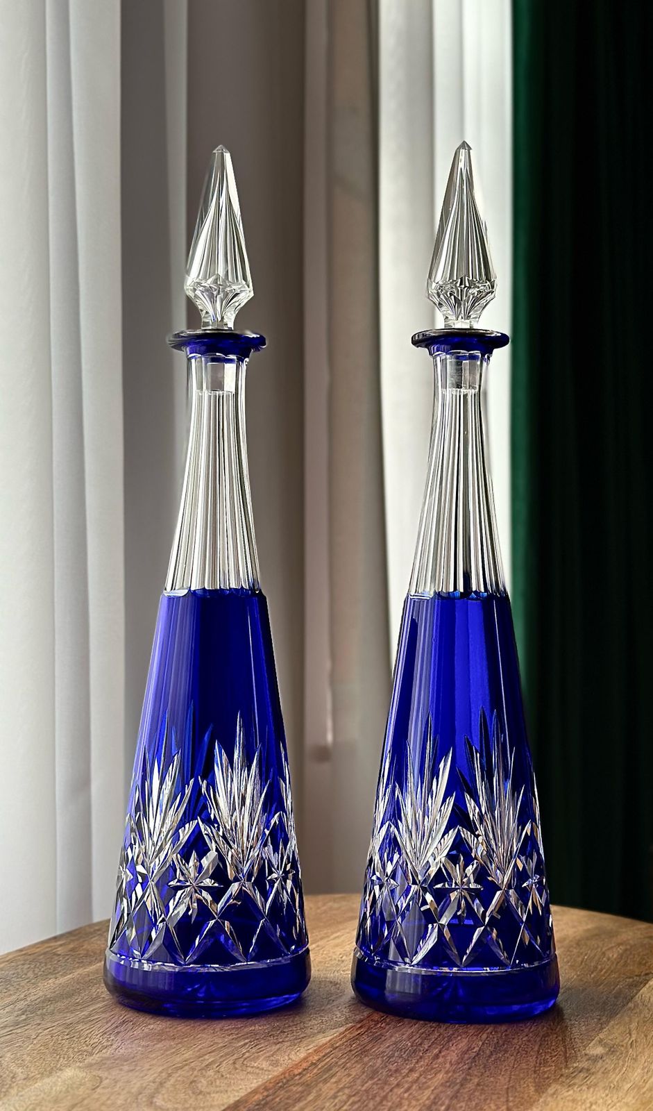 photo furniture St Louis Massenet Crystal Decanter, Blue Overlay Cut Glass, 41 Cm Tall, Vintage French Barware, Elegant Liquor Bottle (Not Signed)