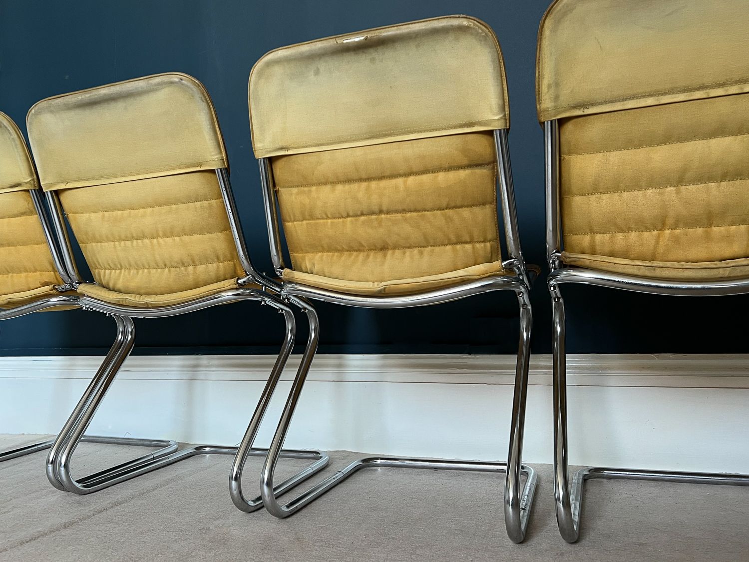 photo vinterior Set Of Four Italian Tan Leather And Chrome Chairs