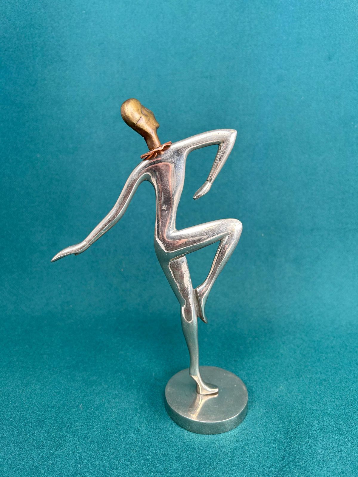 Dancing Klown By Karl Hagenauaer photo 2088.0