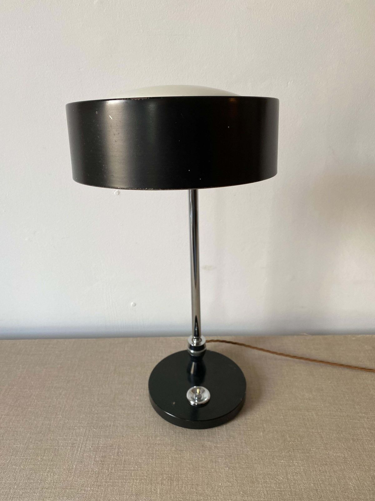 Charlotte Perriand Jumo Desk Lamp photo vinterior