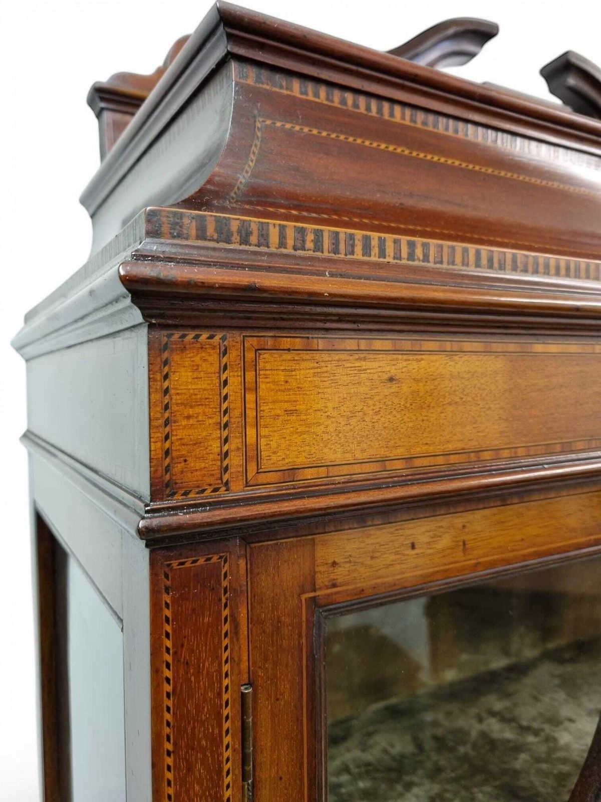 photo furniture Antique Edwardian Display Cabinet / Inlaid Mahogany / C1900