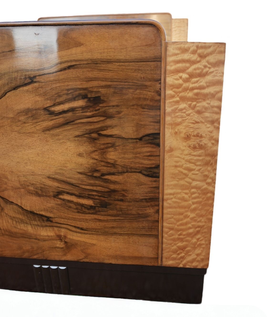 Art Deco Figured Walnut And Maple Double Bed photo 1850.0