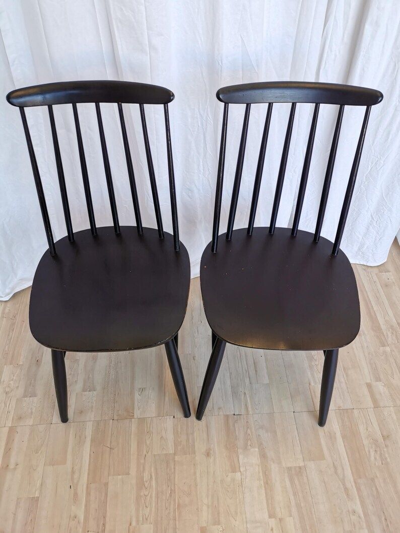 Set Of 2 Vintage Black Wooden Dining Chairs In Ilmari Tapiovaara Style / Stol Kamnik 1960s / Mid Century Dine Chair In Scandinavian Design photo for sale