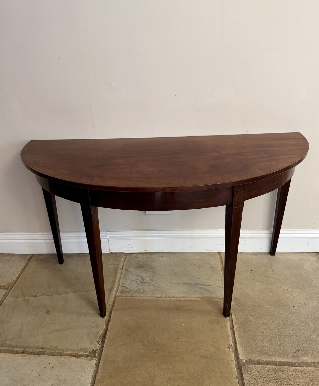 Antique George III Quality Mahogany Demi Lune Shaped Table photo 825.0