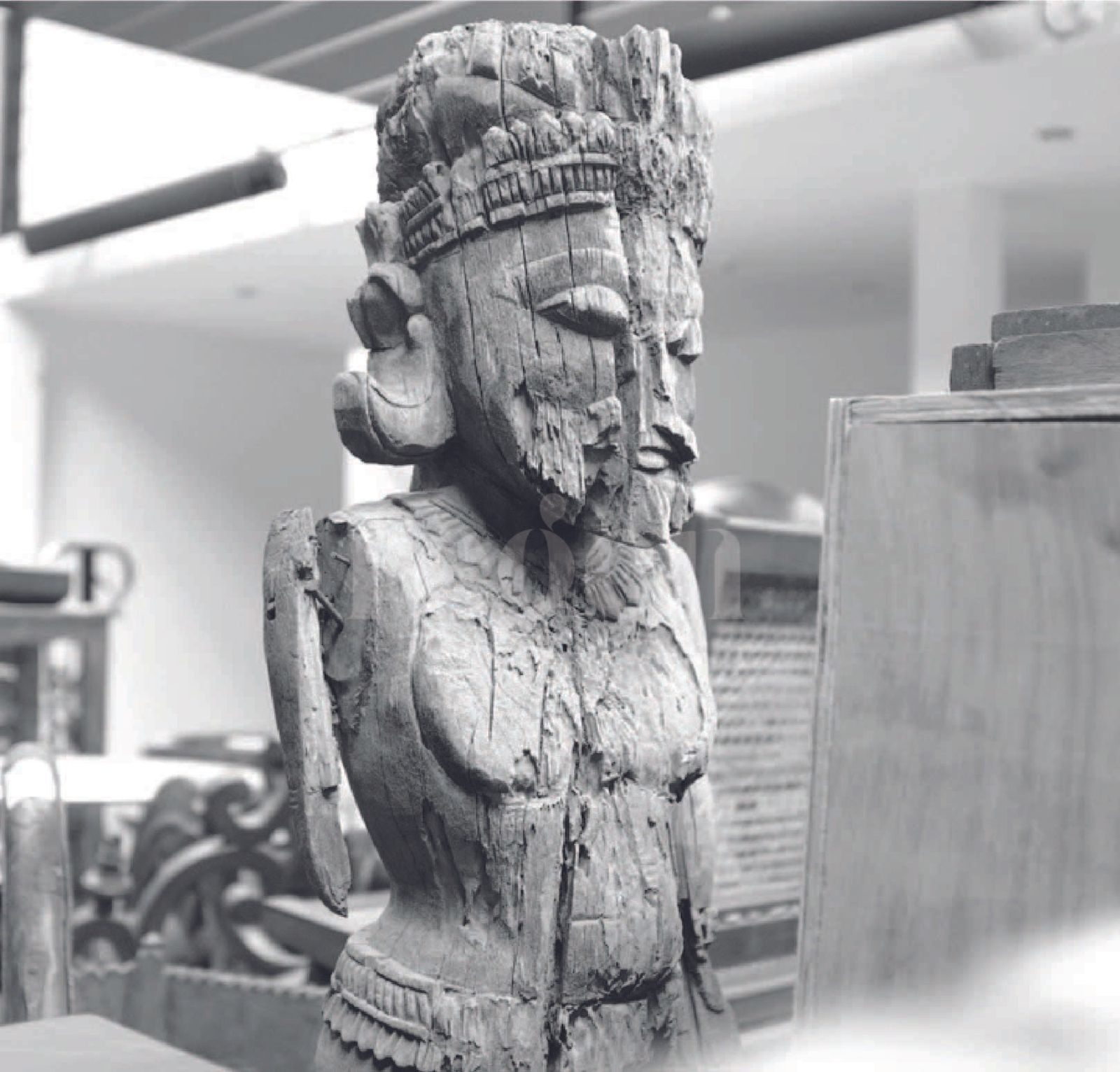 19th Century Hand Carved Indian King Sculpture | Antique Teakwood Figure On Iron Stand From Rajasthan photo buy
