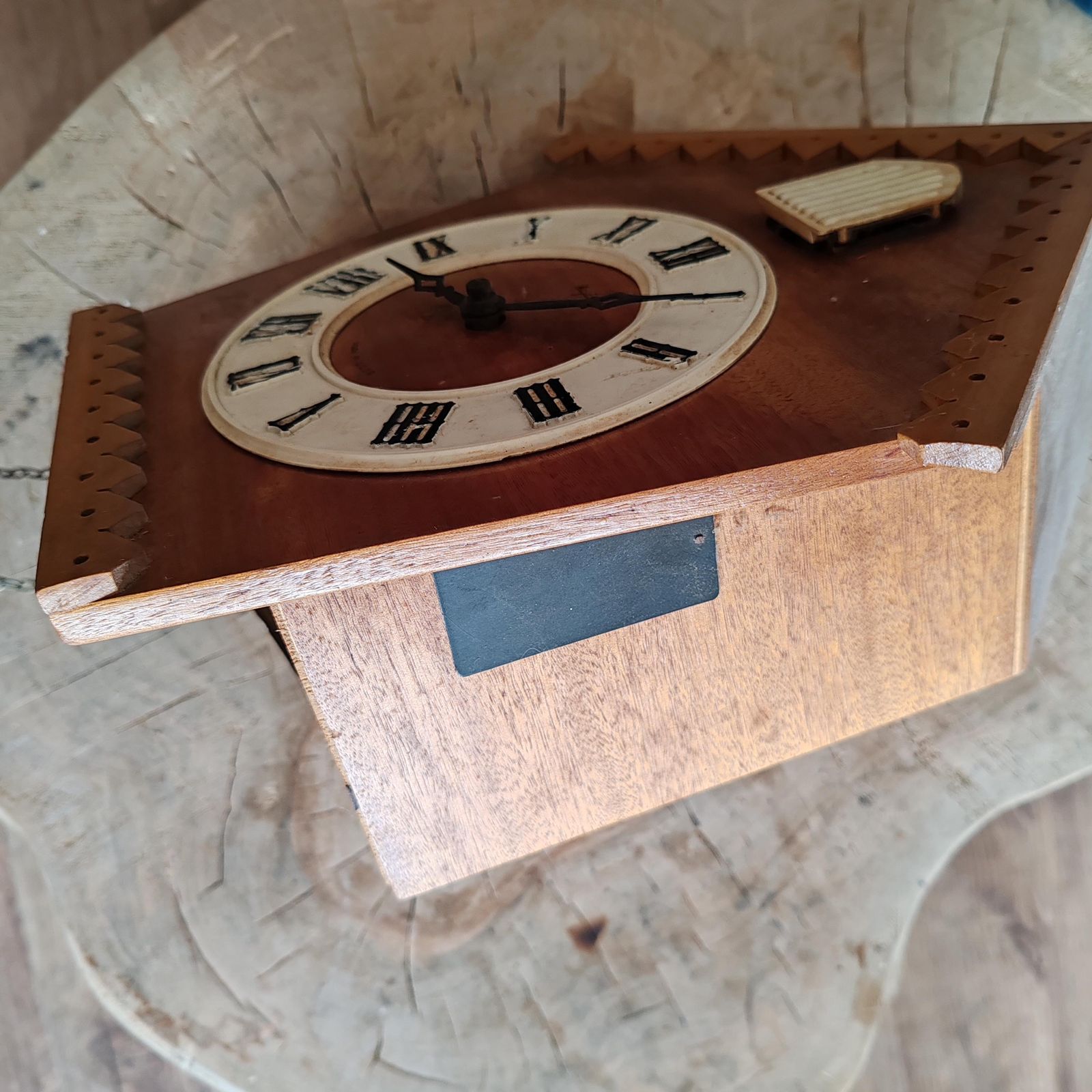 Rare Mayak Ussr Vintage Soviet Cuckoo Clock – Wooden Mechanical Wall Clock, Collectible Retro Timepiece, Untested But Complete Russian photo vinterior