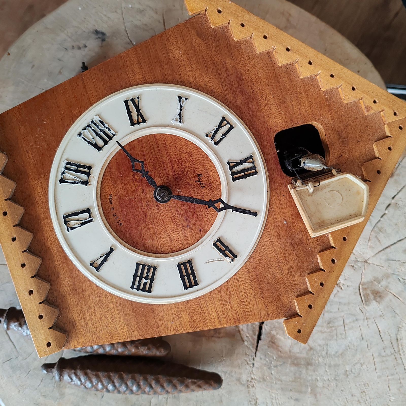 photo furniture Rare Mayak Ussr Vintage Soviet Cuckoo Clock – Wooden Mechanical Wall Clock, Collectible Retro Timepiece, Untested But Complete Russian