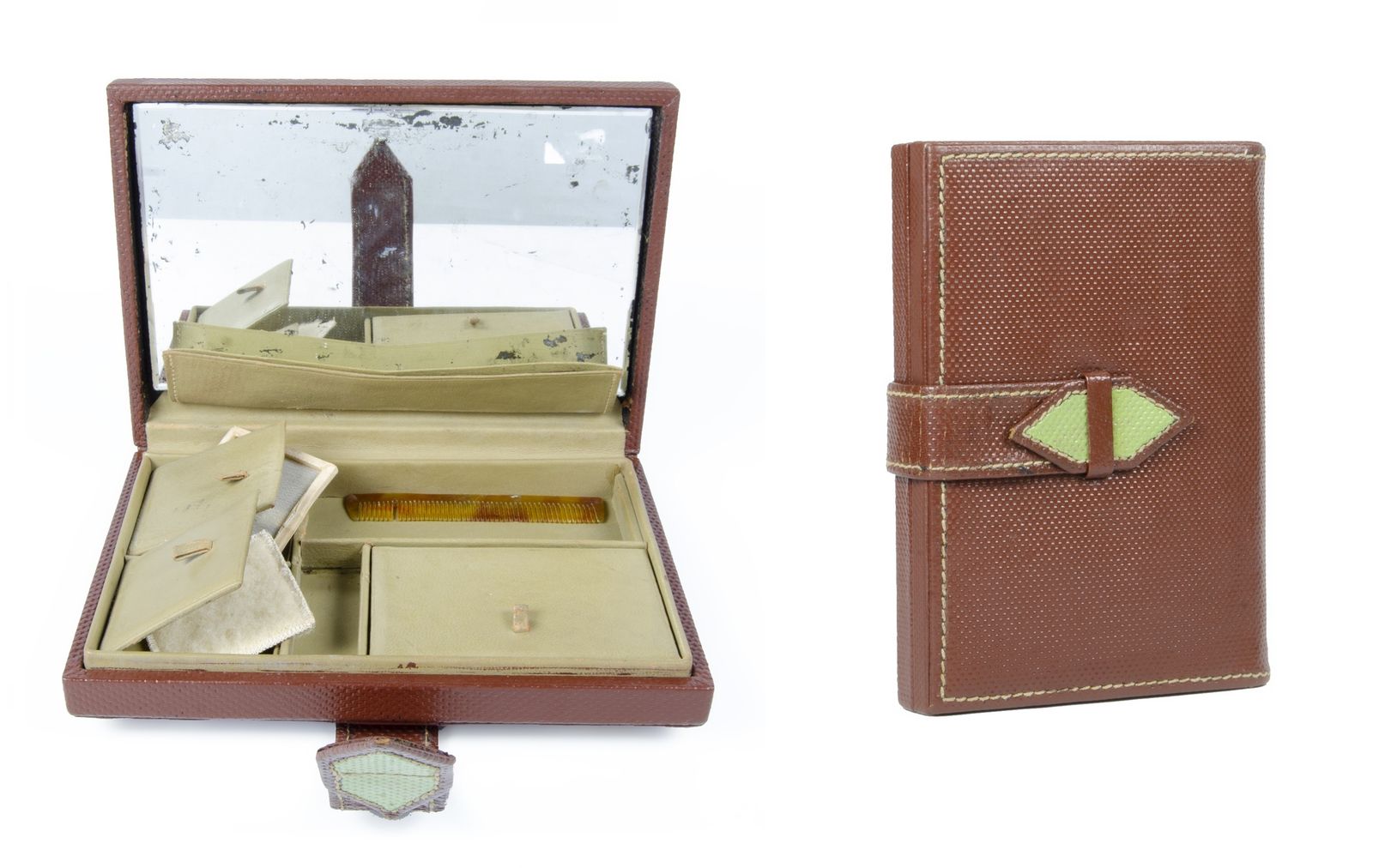 Mid 20th Century Modern Compact Leather Makeup/Vanity Wallet With Mirror By Hermès Paris, France
