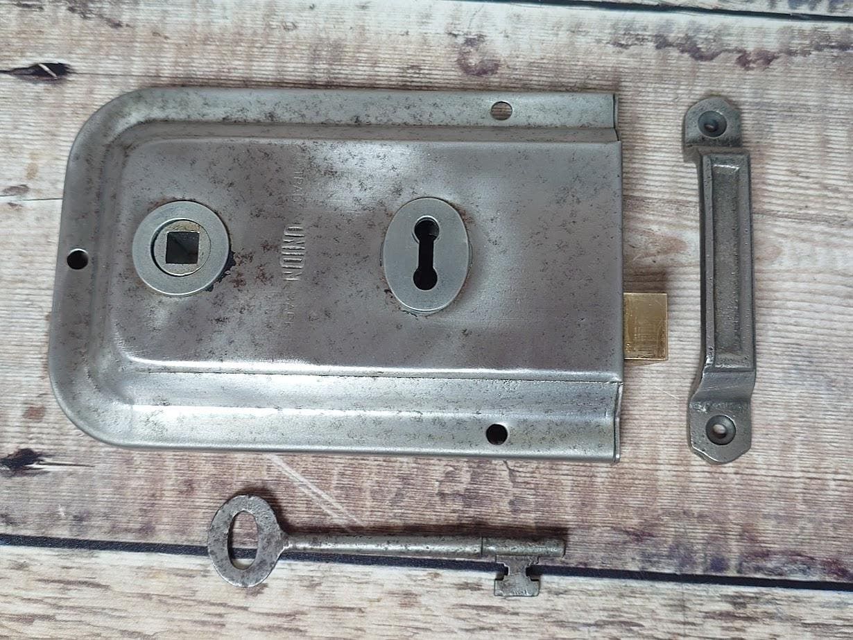 Heavy Union Steel Lock With Iron Keep And Steel Key photo for sale