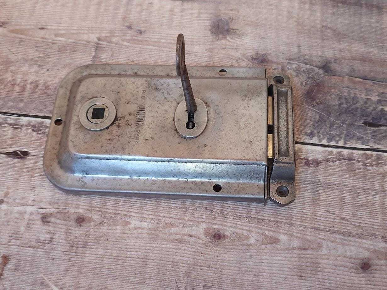 Heavy Union Steel Lock With Iron Keep And Steel Key photo buy