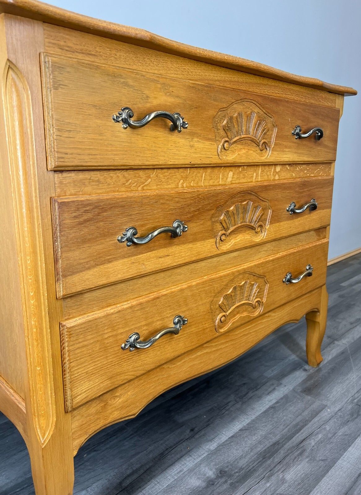 photo for sale Vintage French Oak Chest Of Drawers – 3 Drawer  Commode Cabinet  – Lot 3727