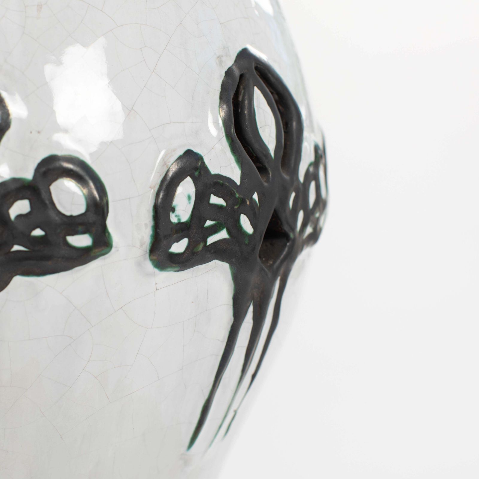 Italian Mid Century Black And White Vase In Raku Design, Signed Marioni 1970s photo vinterior