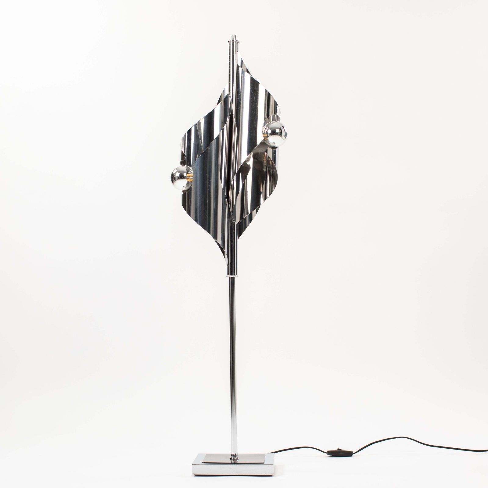 French Mid Century Minimalist Table Lamp In Clear, Polished, Chromed Lines 1970s photo furniture