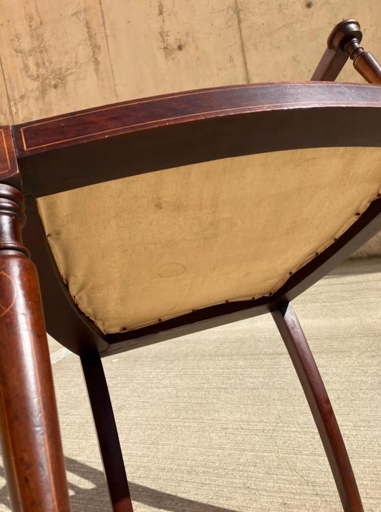 photo vinterior English Inlaid Mahogany Needlepoint Armchair \ Bedroom Side Chair