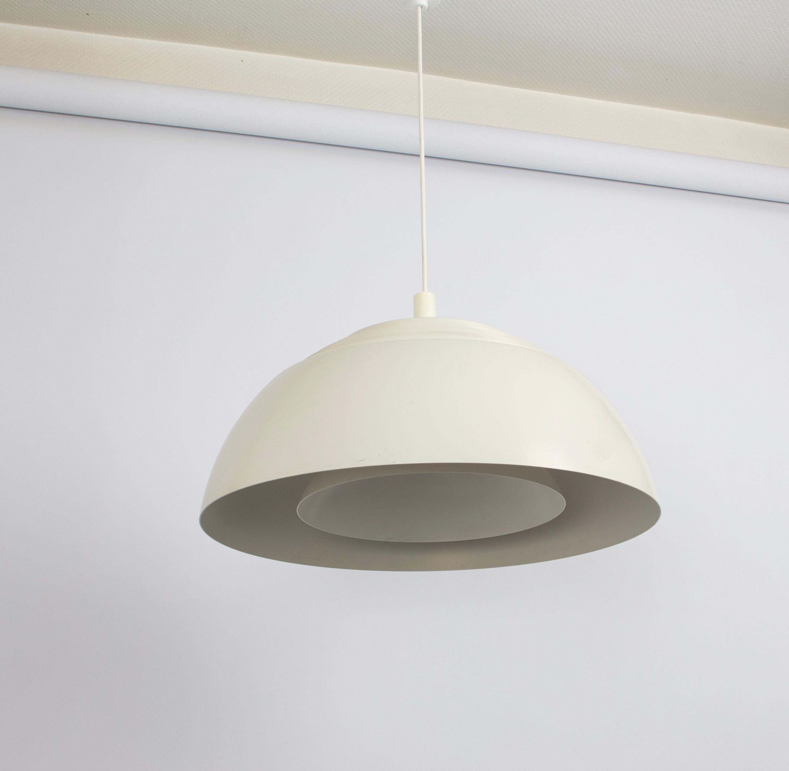 Large White Arne Jacobsen Pendant Light By Louis Poulsen, Aj Royal, 1960s photo Lighting