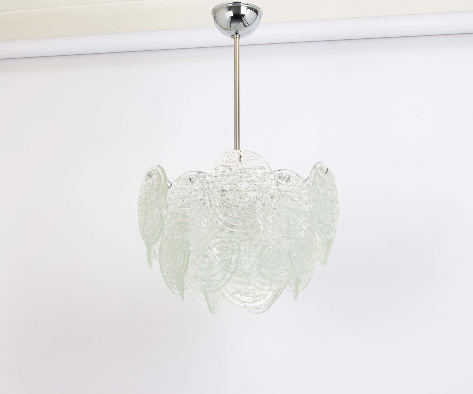 Large Murano Blatt Ice Glass Chandelier Leafs Form By Kalmar, Austria, 1960s photo 1376.0