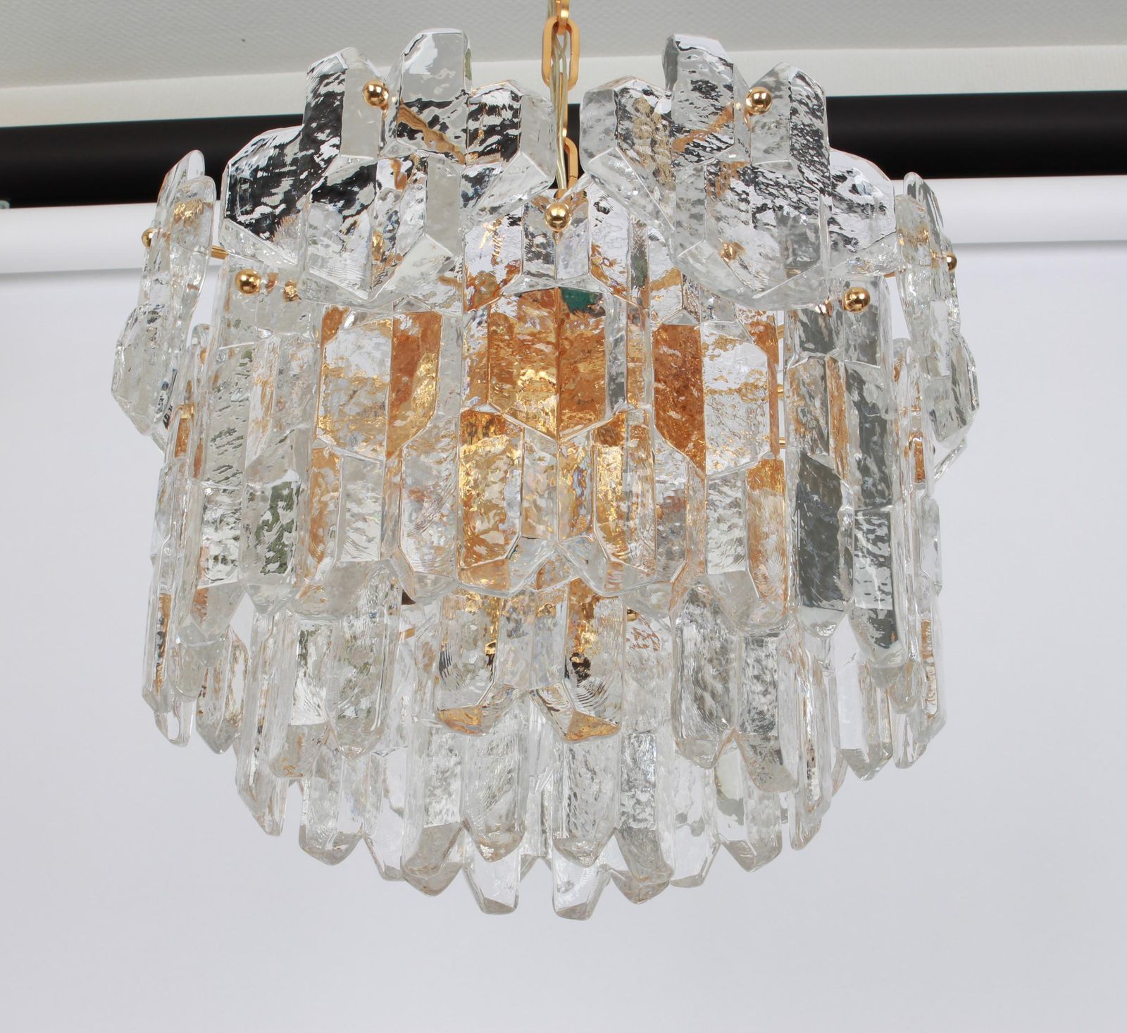 Stunning Gilt Brass, Murano Glass Chandelier Palazzo, Kalmar, Austria, 1970s photo vinterior