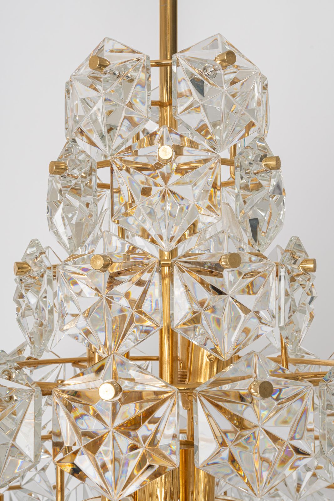 photo vinterior Stunning Huge Chandelier, Brass And Crystal Glass By Kinkeldey, Germany, 1970s