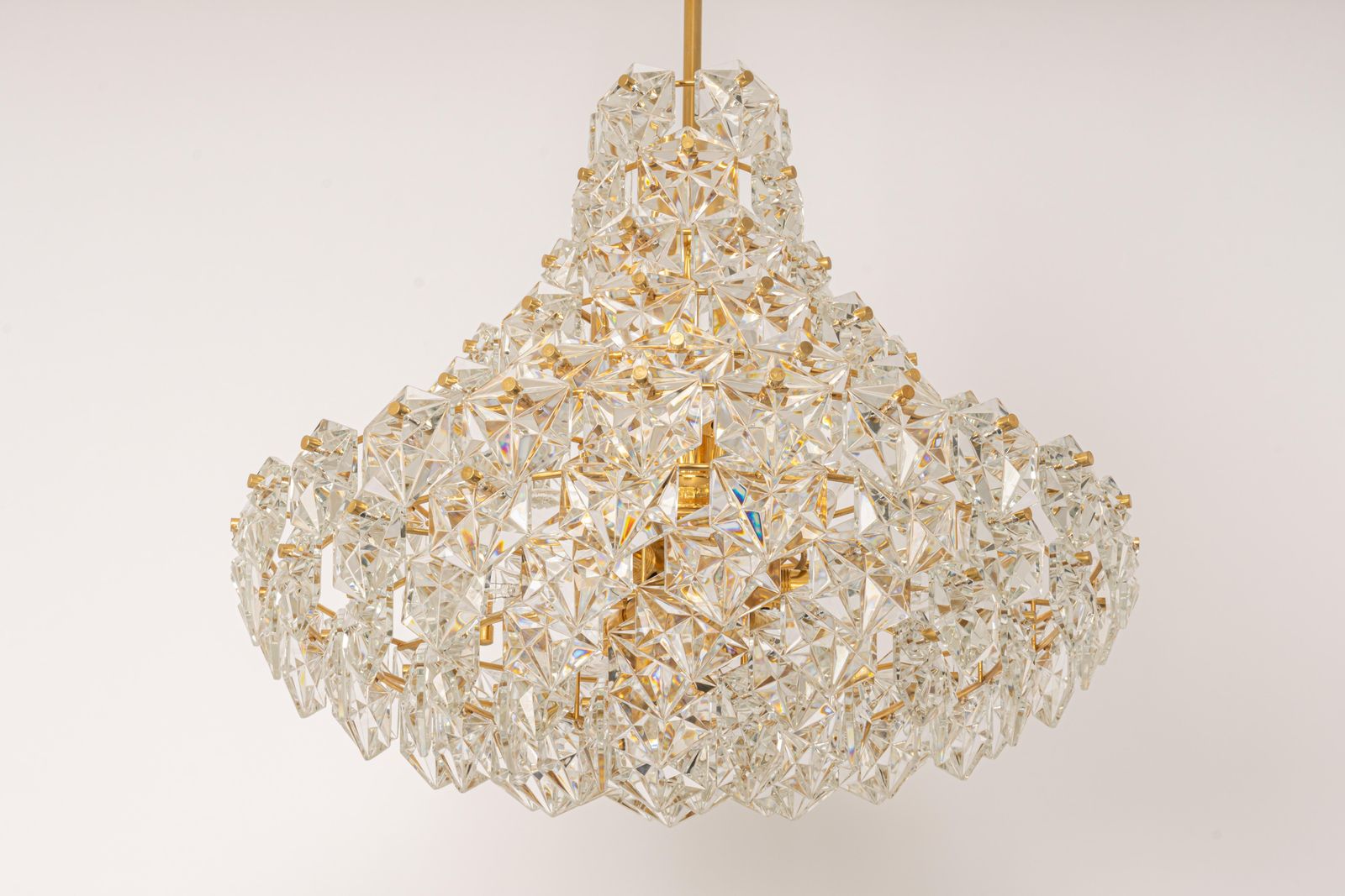 photo vintage Stunning Huge Chandelier, Brass And Crystal Glass By Kinkeldey, Germany, 1970s